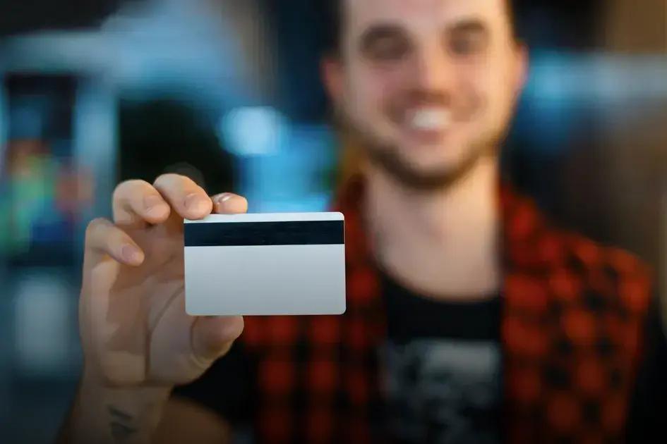 Alt bank cartão de crédito para negativado: saiba como obter agora mesmo