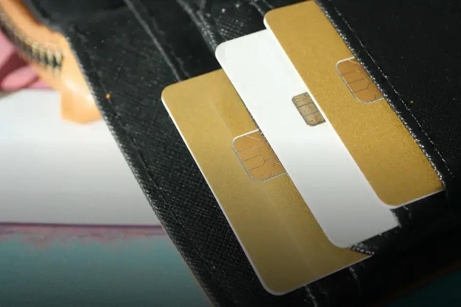 Banco Inter da cartão de crédito para negativado: como conseguir um