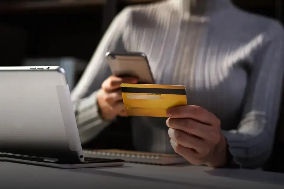 Cartão de crédito BMG para negativado: como funciona e suas vantagens