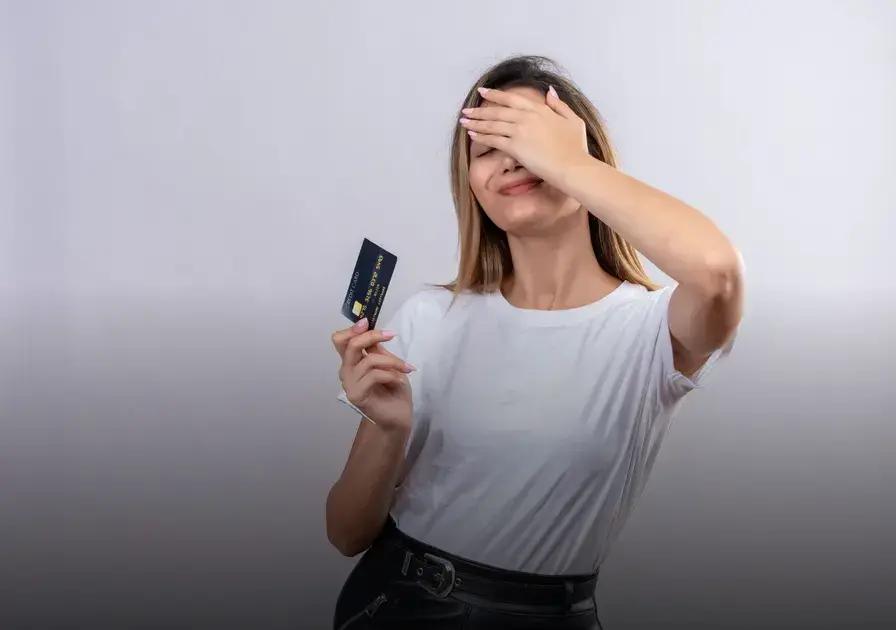 Cartão de crédito para negativado com limite baixo: descubra suas opções em 2025