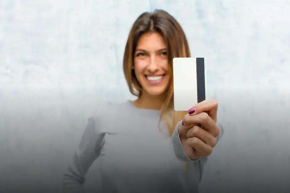 Cartão de crédito para negativado da Caixa: suas vantagens e como obter