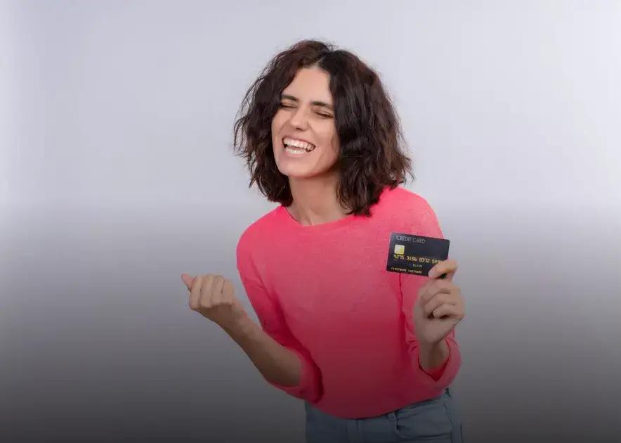 Conta digital com cartão de crédito para negativado: descubra como usar