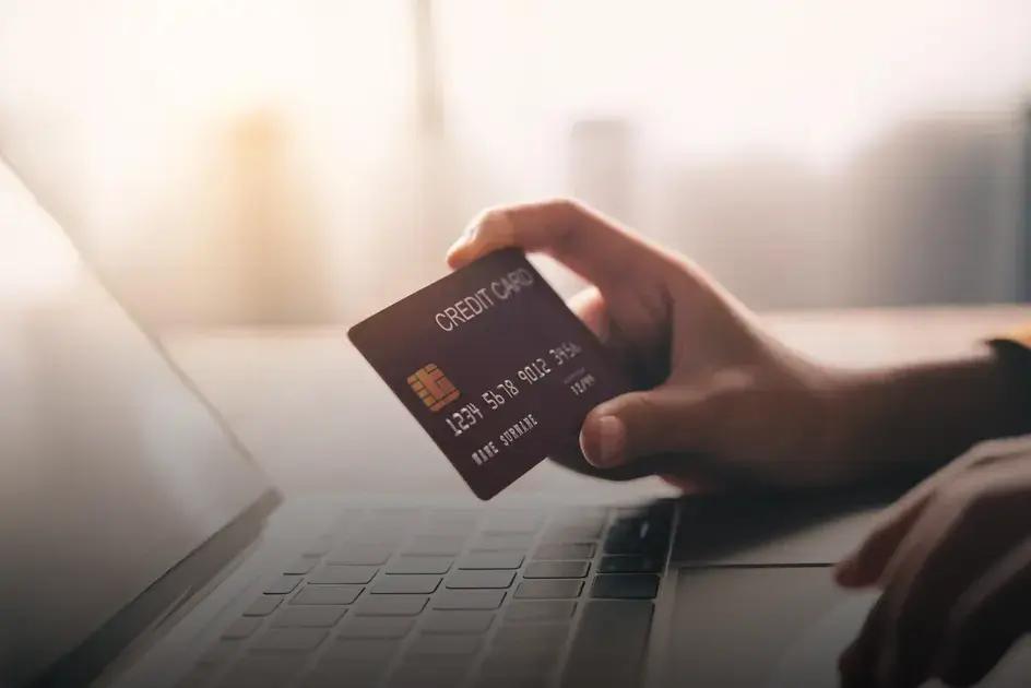 Fazer cartão de crédito online agora para negativado: como conseguir fácil