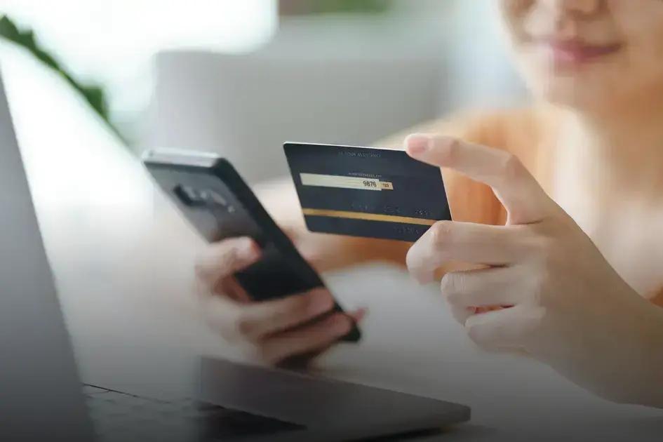 Fintech cartão de crédito para negativado: descubra como conseguir um