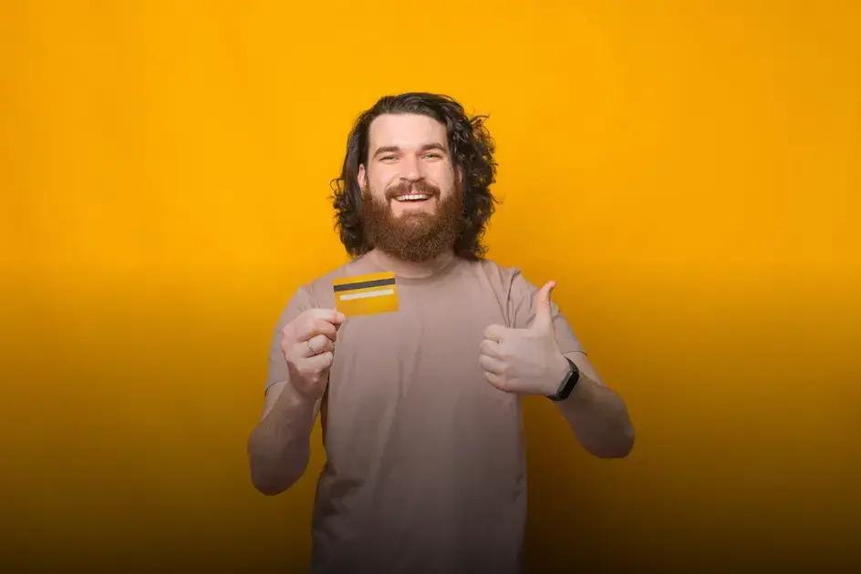 O banco inter libera cartão de crédito para negativado: veja como
