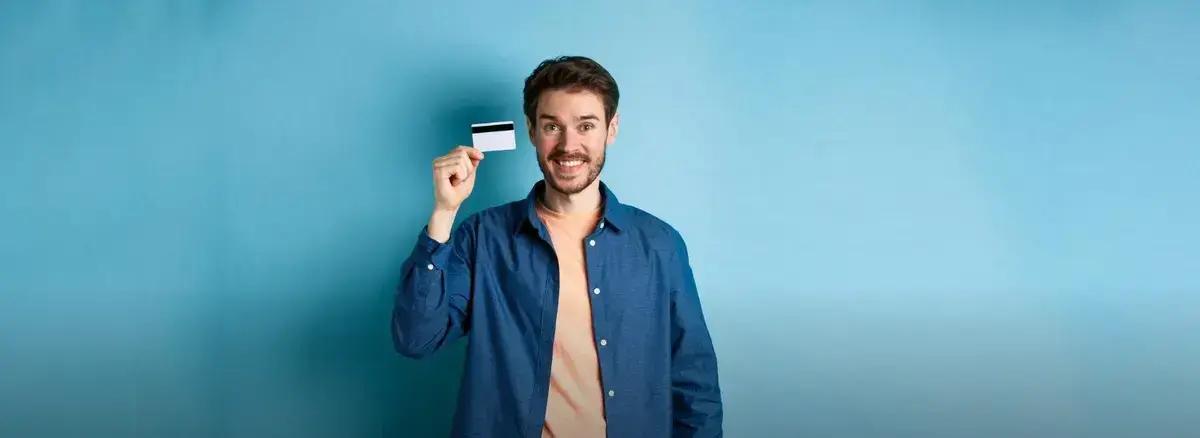 Preciso de um cartão de crédito para negativado? Veja suas opções seguras