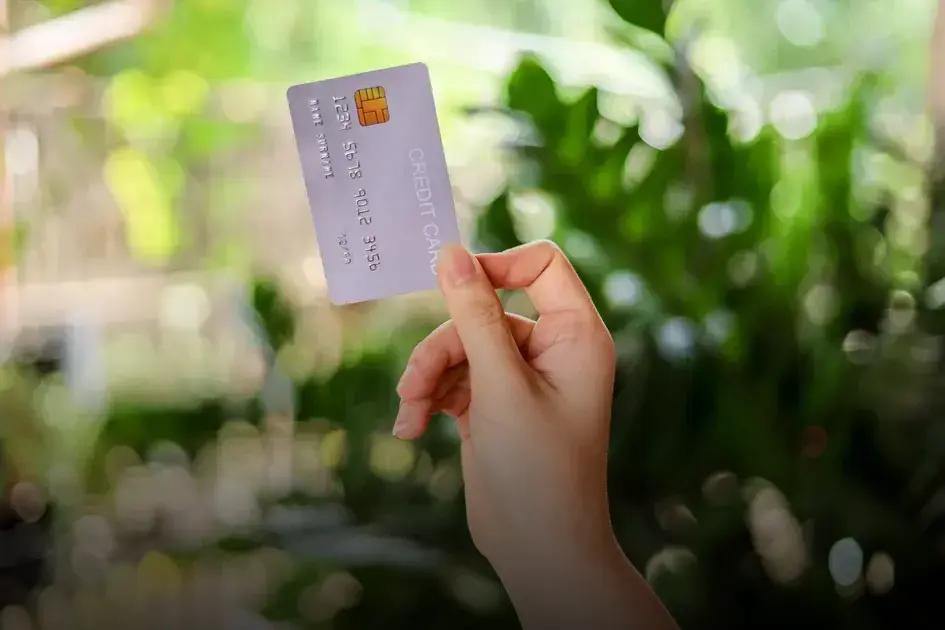 Qual cartão de crédito para negativados: descubra a opção ideal