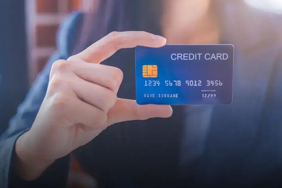 Tem algum cartão de crédito para negativado? Descubra as melhores opções